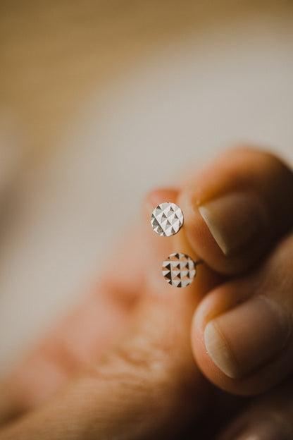 Mini stud earrings made of 925 Sterling silver