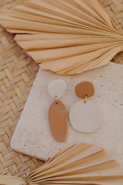 round earrings made of polymer clay in autumn colors