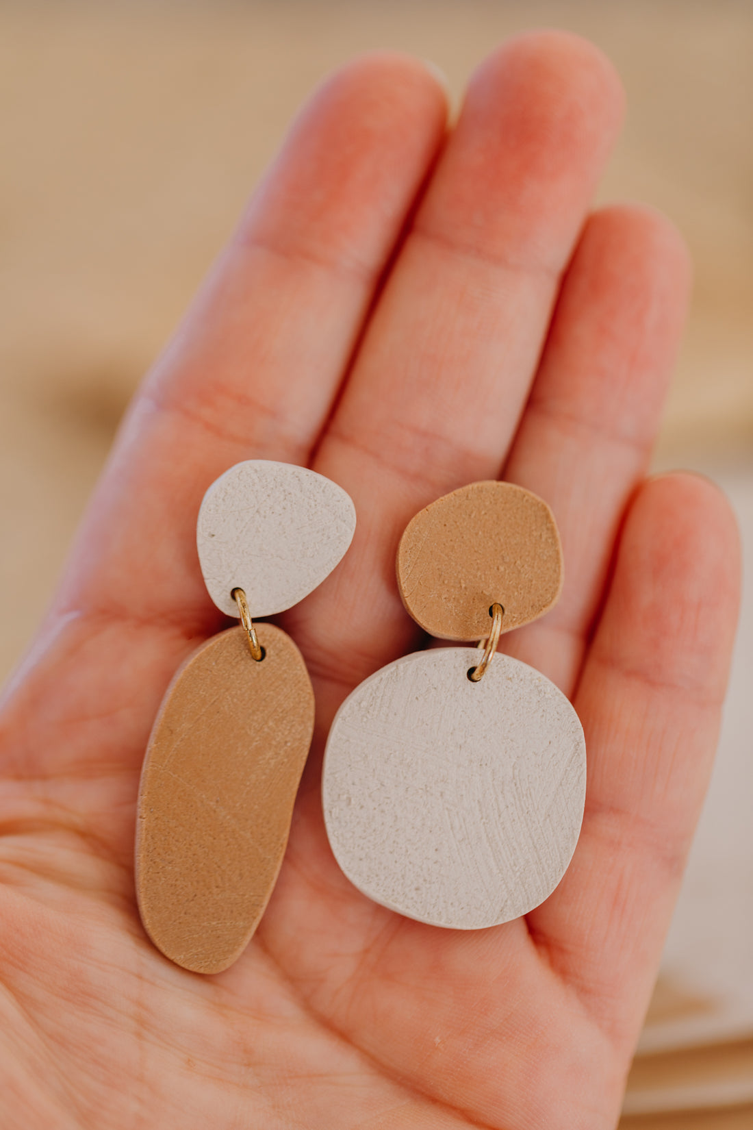 round earrings made of polymer clay in autumn colors