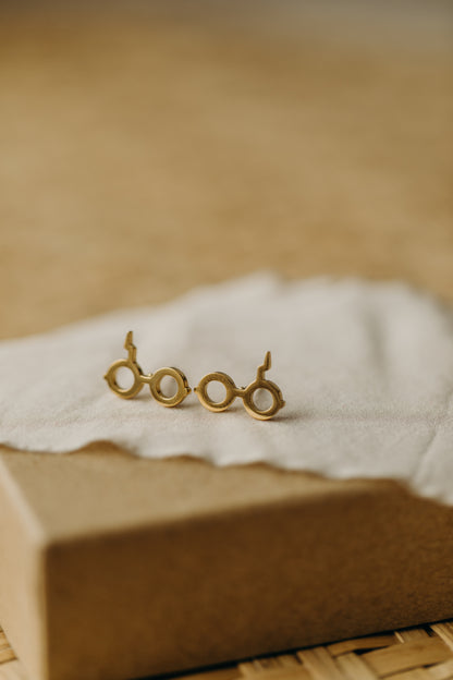 small eye earrings