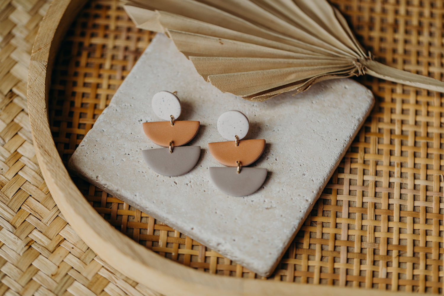 Francesca - Polymer clay earrings in lime, soft tangerine and pebble