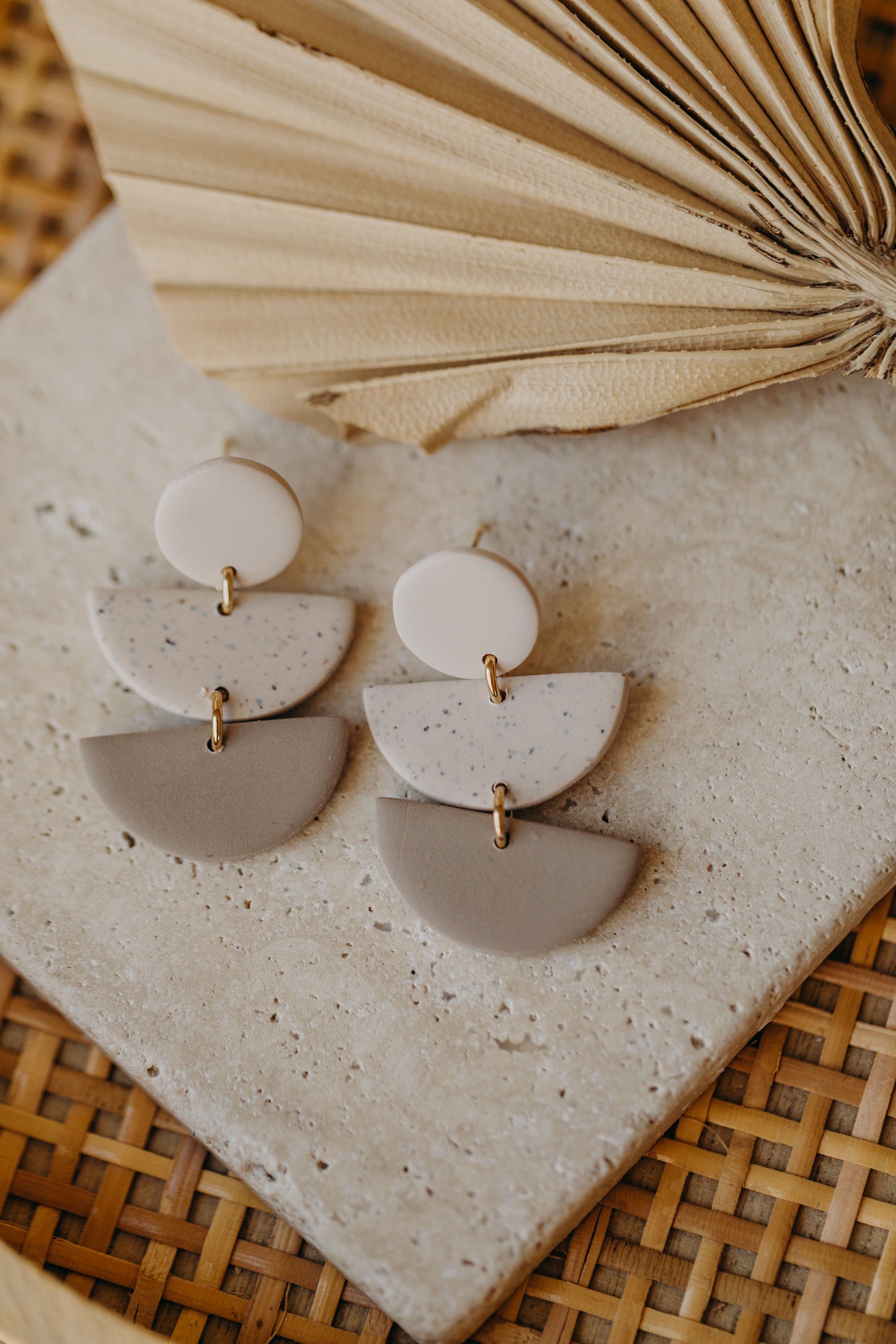 Francesca - Polymer clay earrings in vanilla, lime and pebble