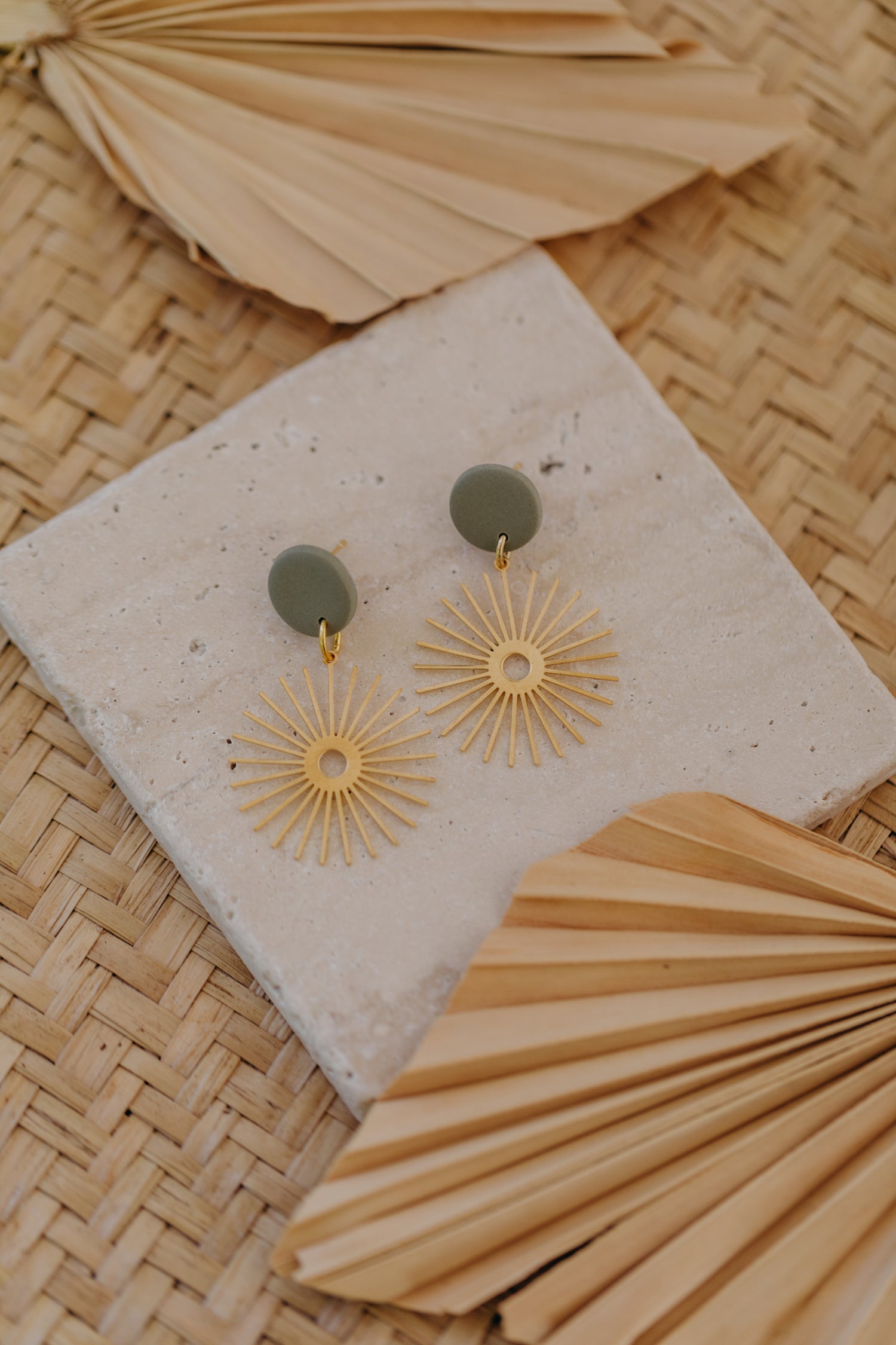 fringe earrings made of brass