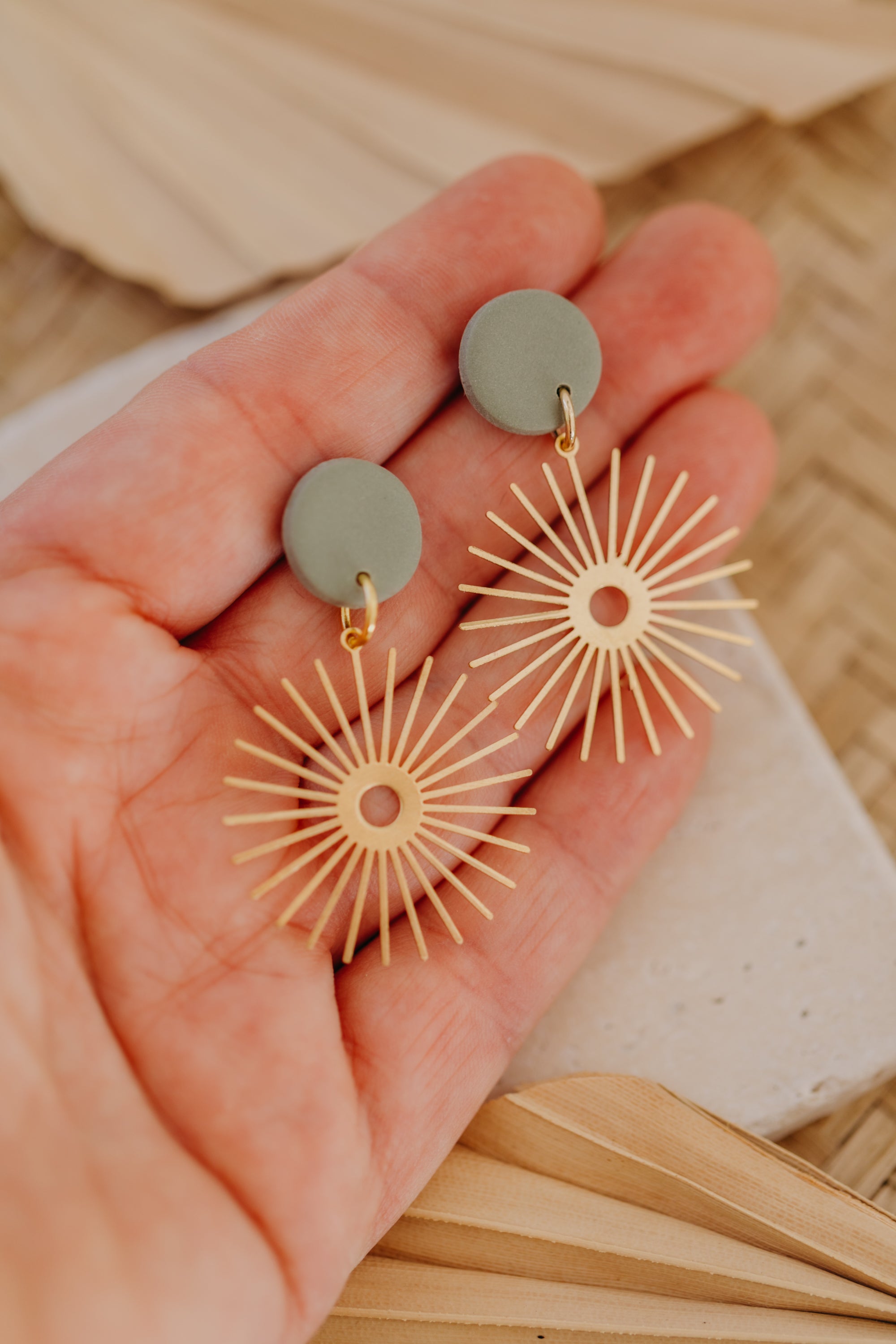 fringe earrings made of brass