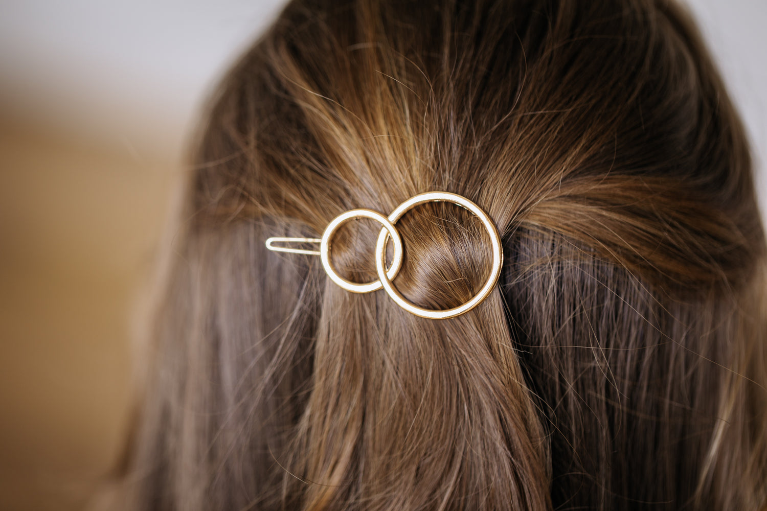 hair clip two circles