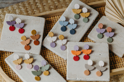 Mailin - Polymer clay earrings in light purple, orange and red