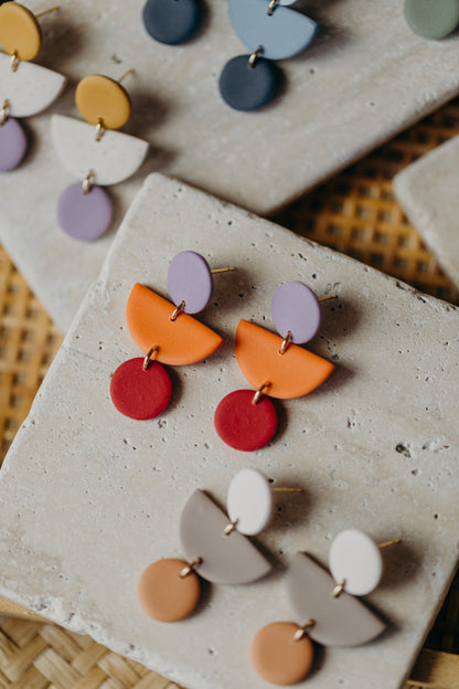 Mailin - Polymer clay earrings in light purple, orange and red