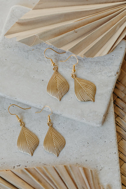 fringe earrings made of brass