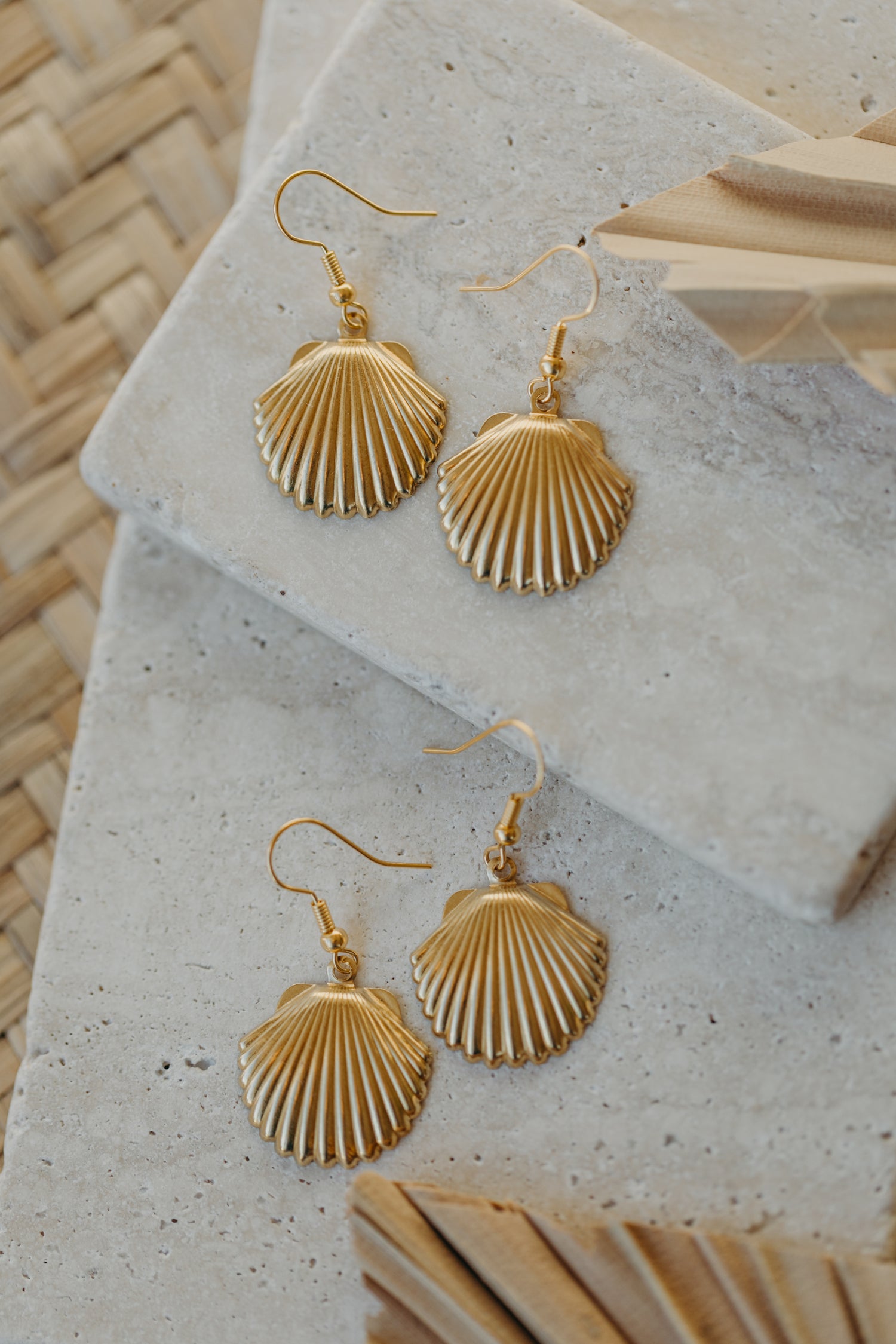 fringe earrings made of brass