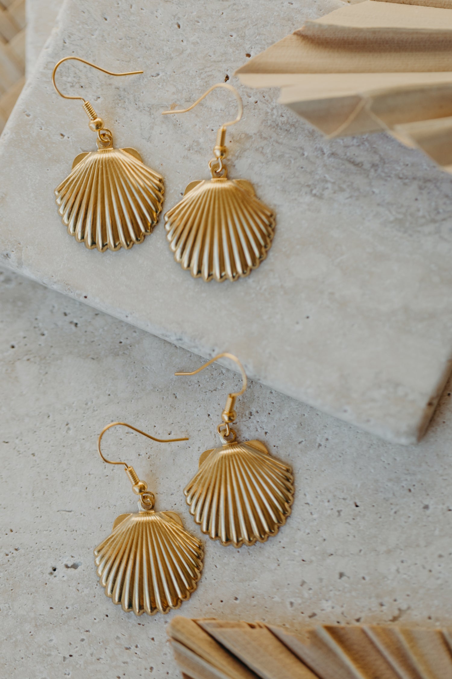 fringe earrings made of brass