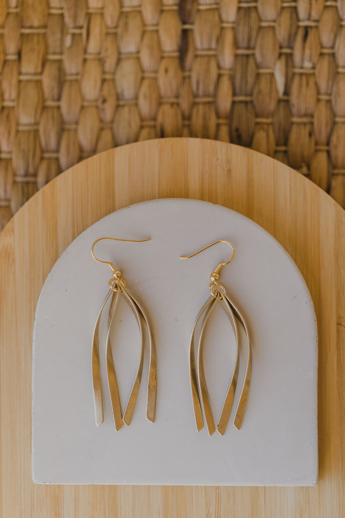 fringe earrings made of brass