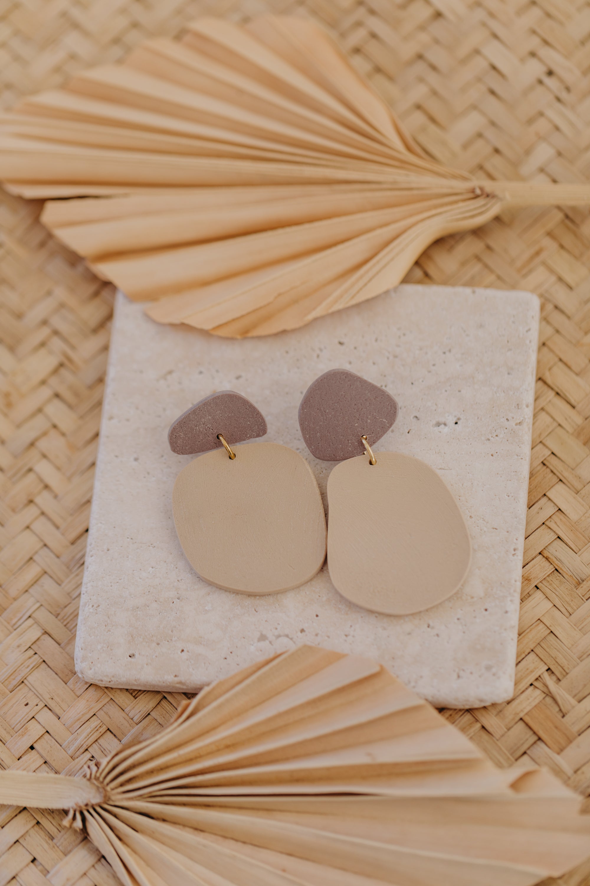 round earrings made of polymer clay in autumn colors