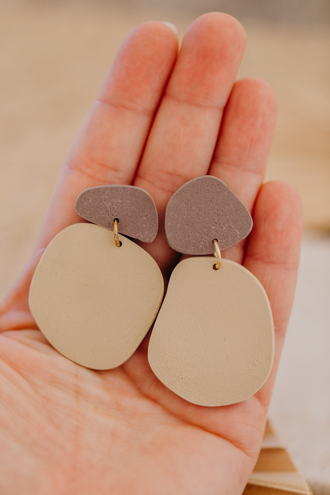 round earrings made of polymer clay in autumn colors