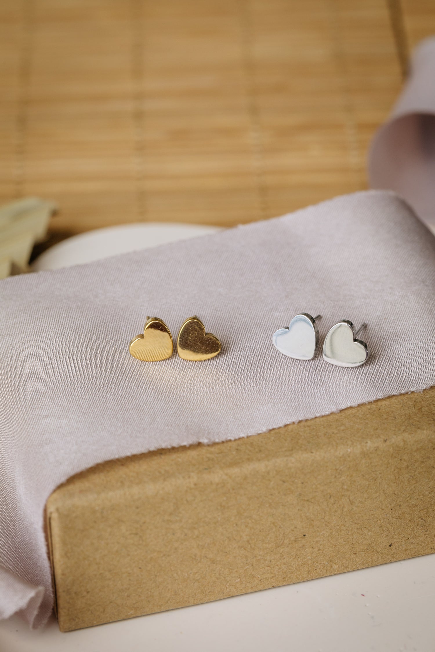 heart earrings