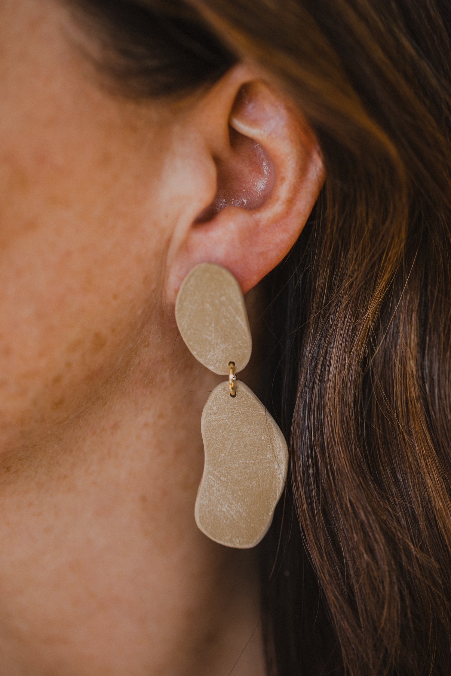 round earrings made of polymer clay in autumn colors