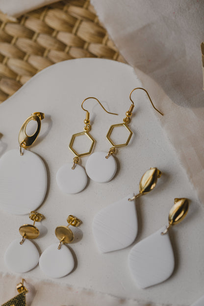 MARJA - small drop earrings gold