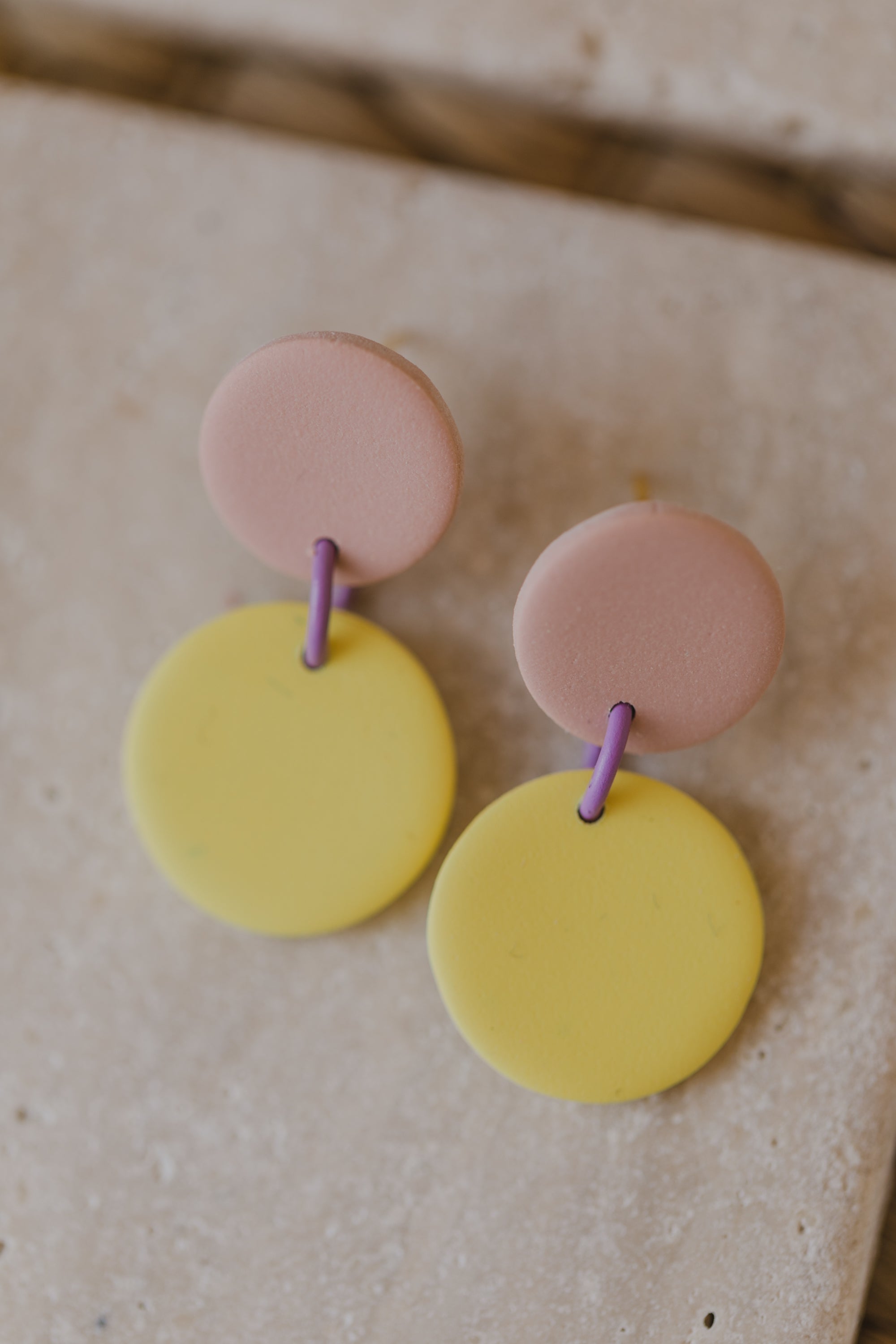 round earrings made of polymer clay in autumn colors