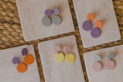 round earrings made of polymer clay in autumn colors