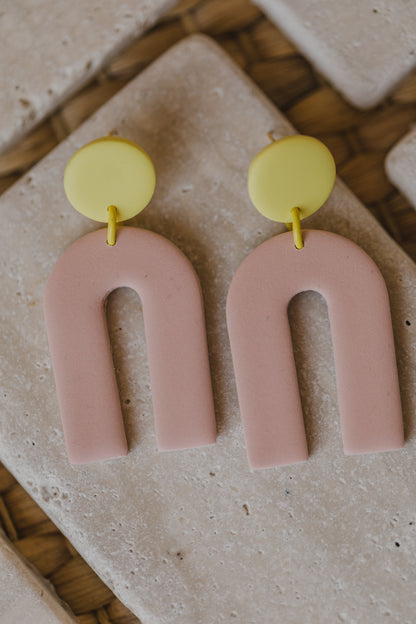 round earrings made of polymer clay in autumn colors