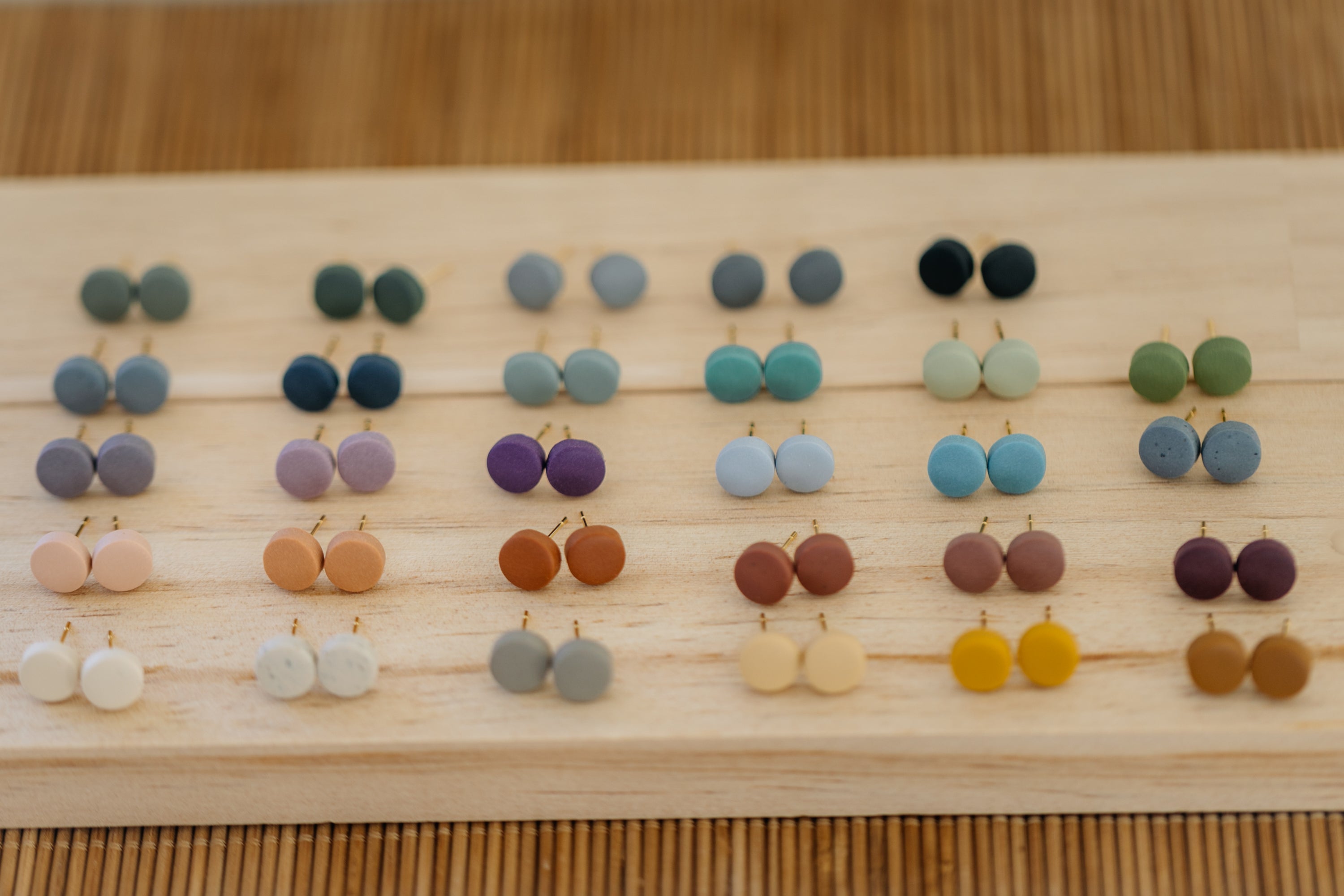 MICI - small round earrings made of polymer clay