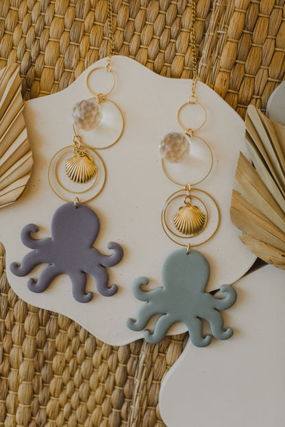 Suncatcher octopus, purple or mint 