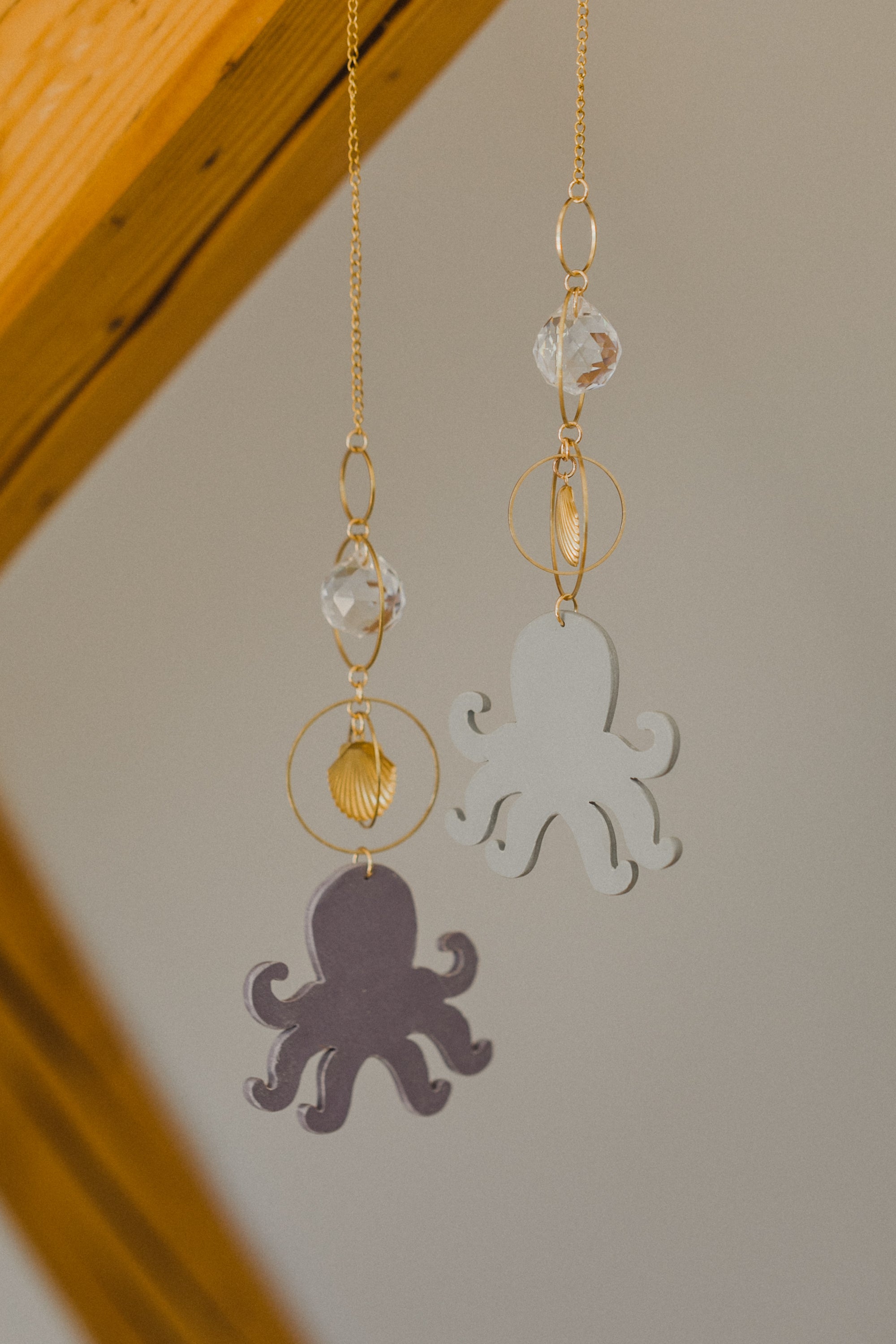 Suncatcher octopus, purple or mint 