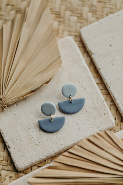 Tamara - two-tone polymer clay earrings in Barolo and dark blue