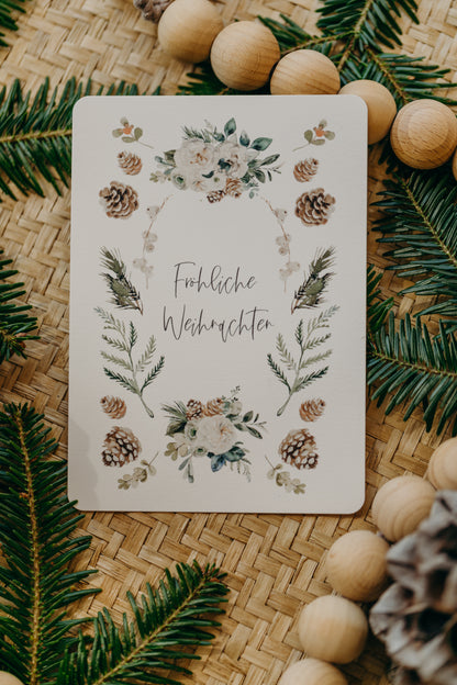 Weihnachtspostkarte Boho Blumen &amp; Tannenzapfen