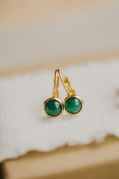 green aventurine gemstone earrings (6 mm)