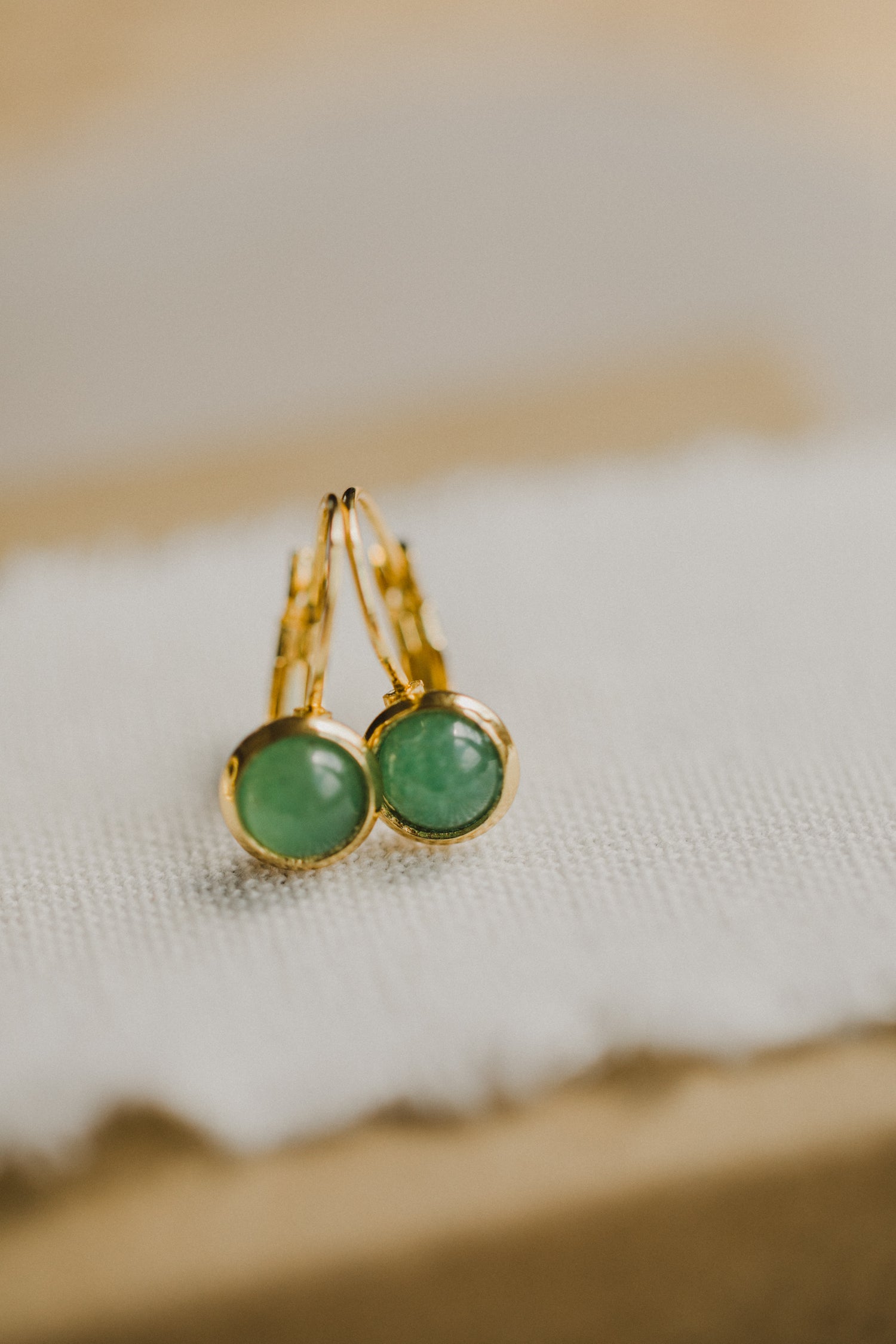 green aventurine gemstone earrings (6 mm)